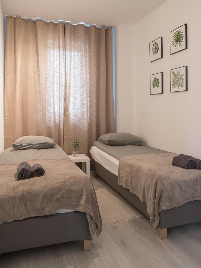 Apartament Clever 1 Kamienica Grochow Βαρσοβία Εξωτερικό φωτογραφία